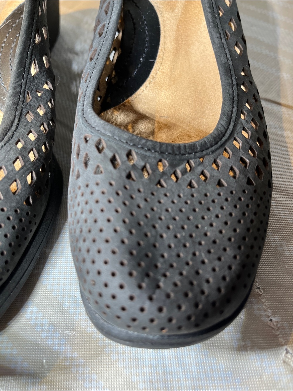 Naturalizer Black Laser-Cut Ballet Flats - Picture 2 of 6